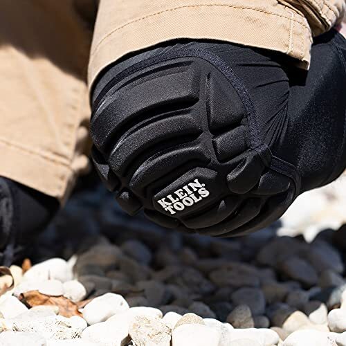 Klein Tools 60614 Knee Pads, Lightweight Padded Knee Sleeves, Assorted Sizes