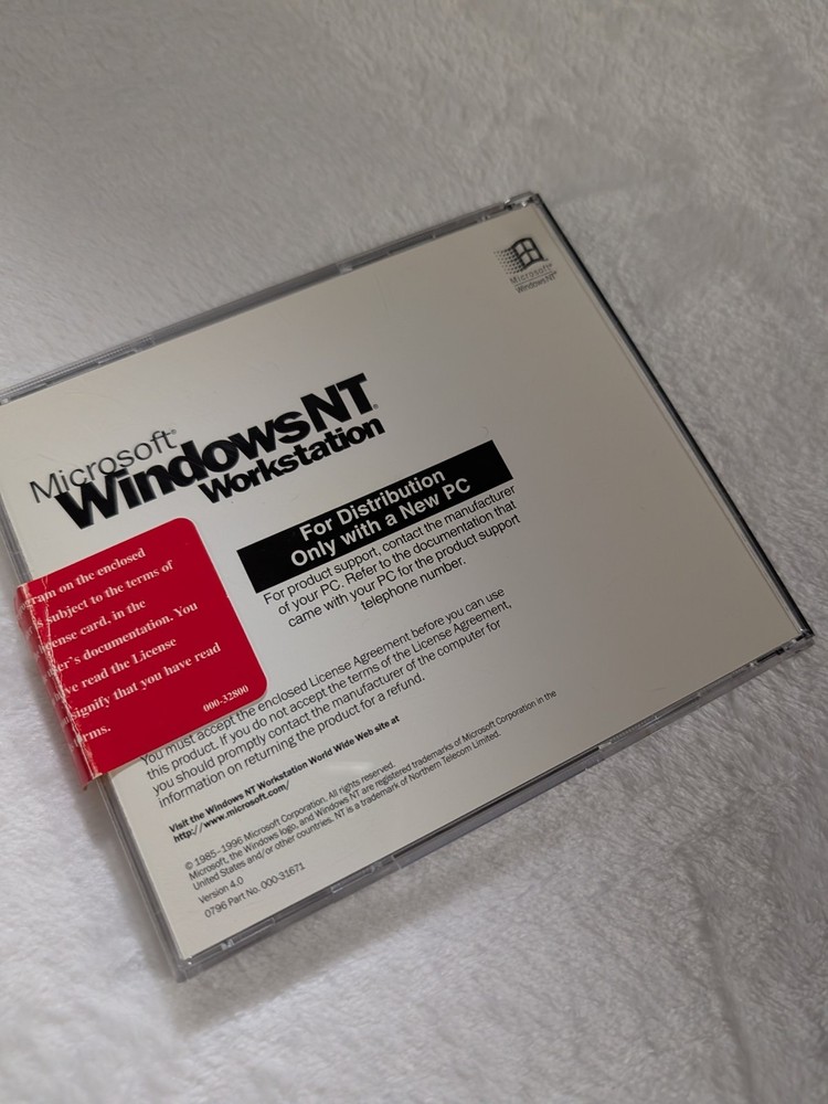 Microsoft Windows NT Workstation 4.0, & Microsoft Office Professional (2 Discs)