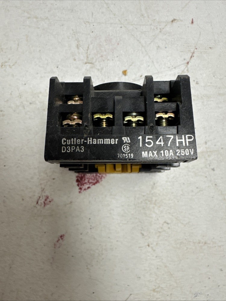 CUTLER HAMMER D3PA3 RELAY BASE - ECS
