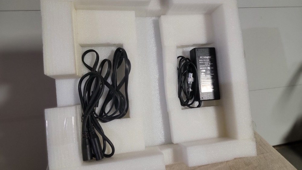 Studio 896 LED VIDEO/ PHOTO LIGHT PANEL