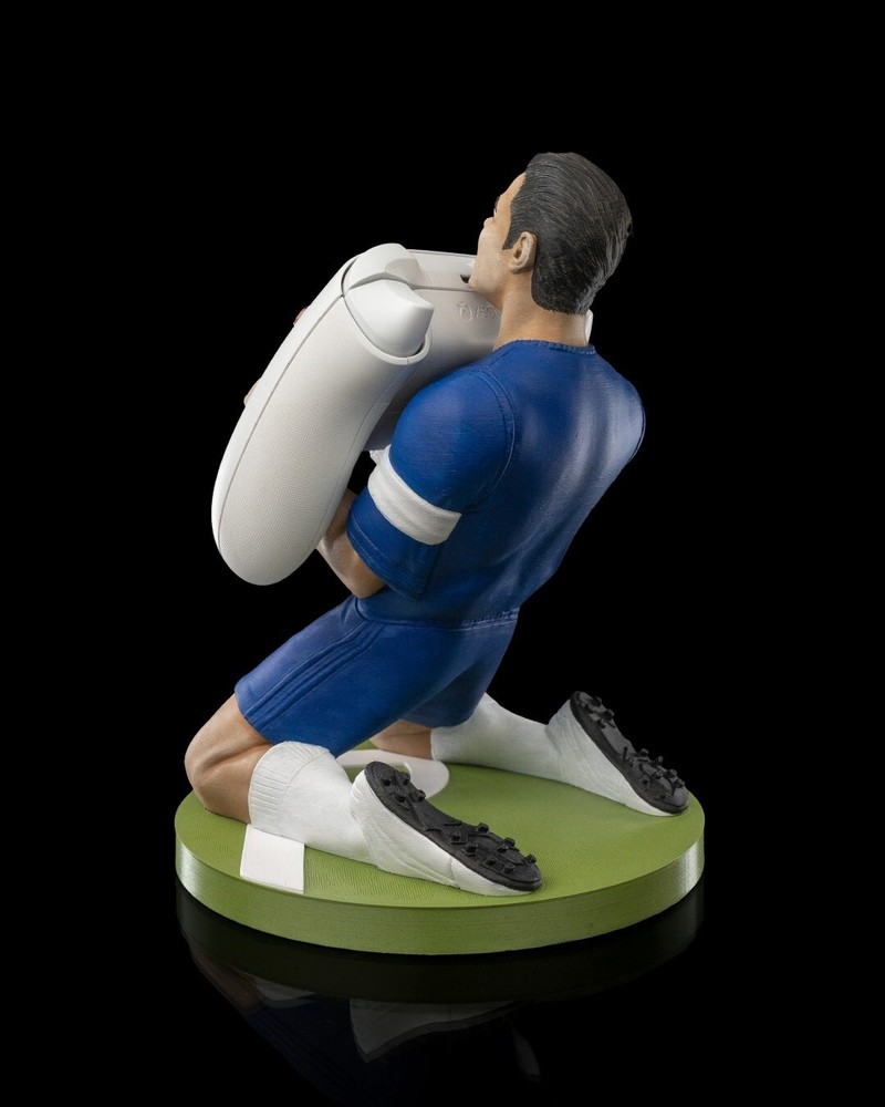 Victory Pose | Sports | Controller Holder