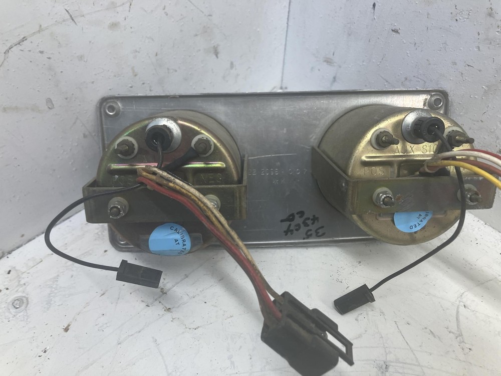 Freightliner FLA Speedometer Instrument Cluster - Used