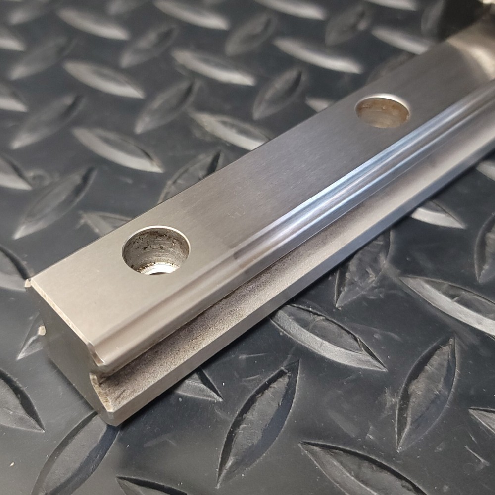 THK - RSR20VM - HSR25 / GP8B903 - (2) Linear Guide Block & Guide Rail