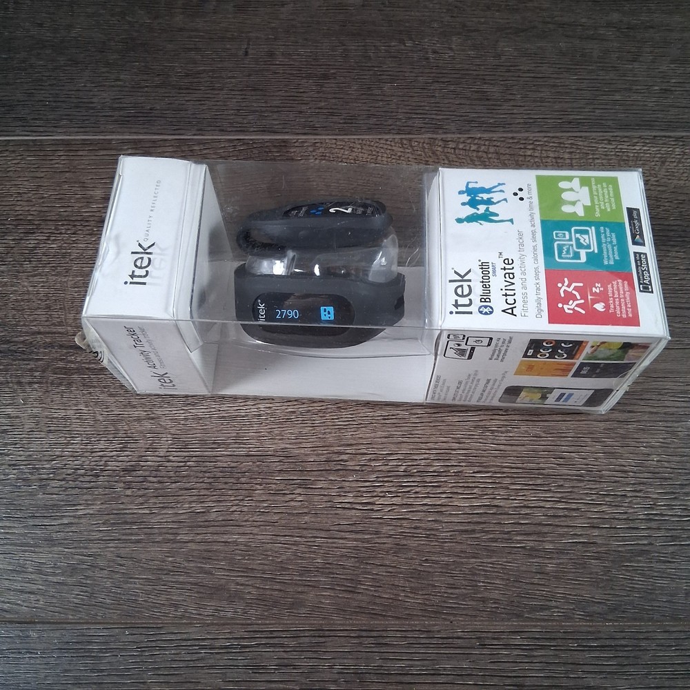Itek Fitness & Activity Tracker (Black) - Bluetooth Phone App