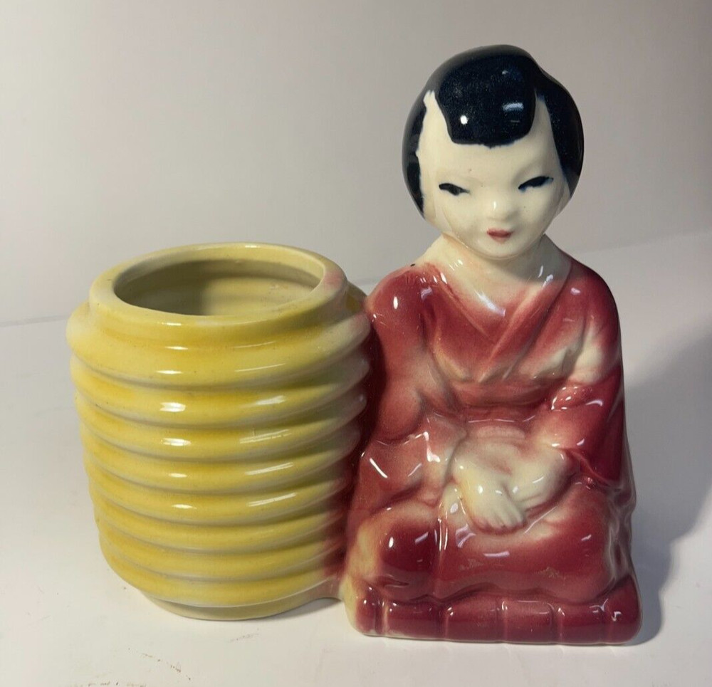 Geisha girl ceramic planter, 5.5"