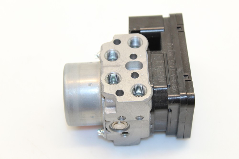 17-19 Honda Cbr1000rr Oem Abs Pump Unit Module D9