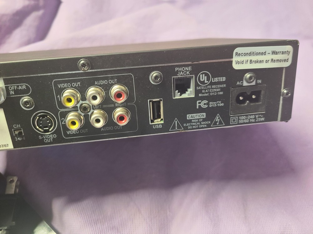 DirecTV D12-100 Satellite Receiver Cable Box (untested with direct card)
