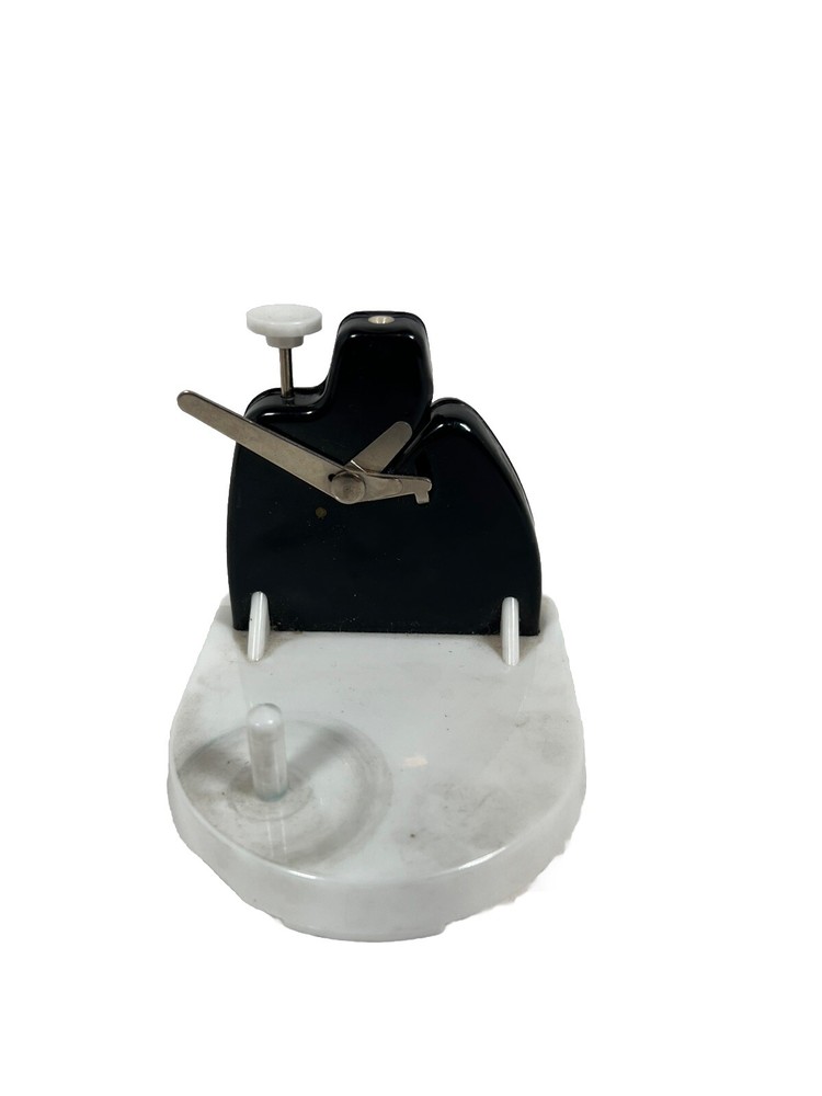 Thread-A-Matic Sewing Tread Threader, Vintage With Instructions