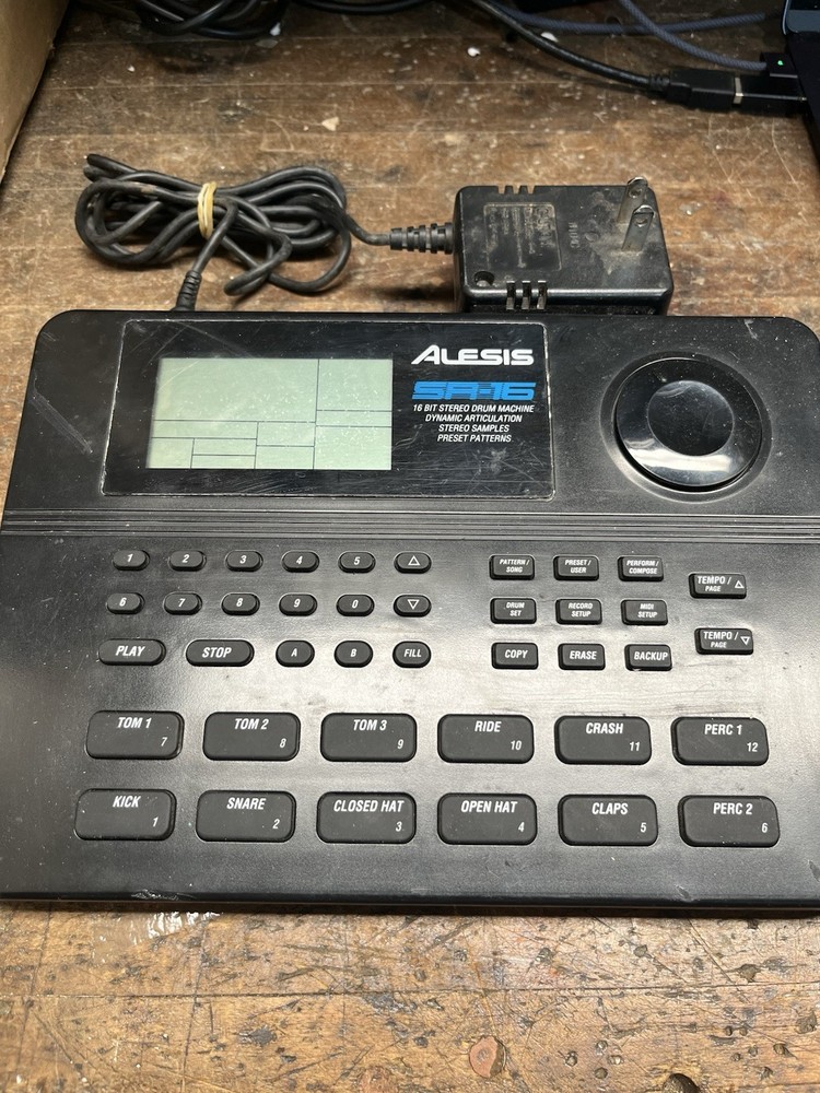 Used Alesis SR 16 16 Bit Stereo Drum Machine
