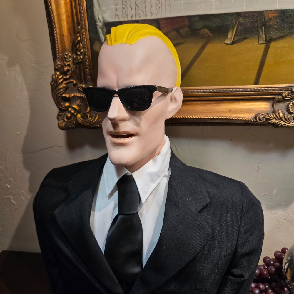 Max Headroom MTV life size torso bust
