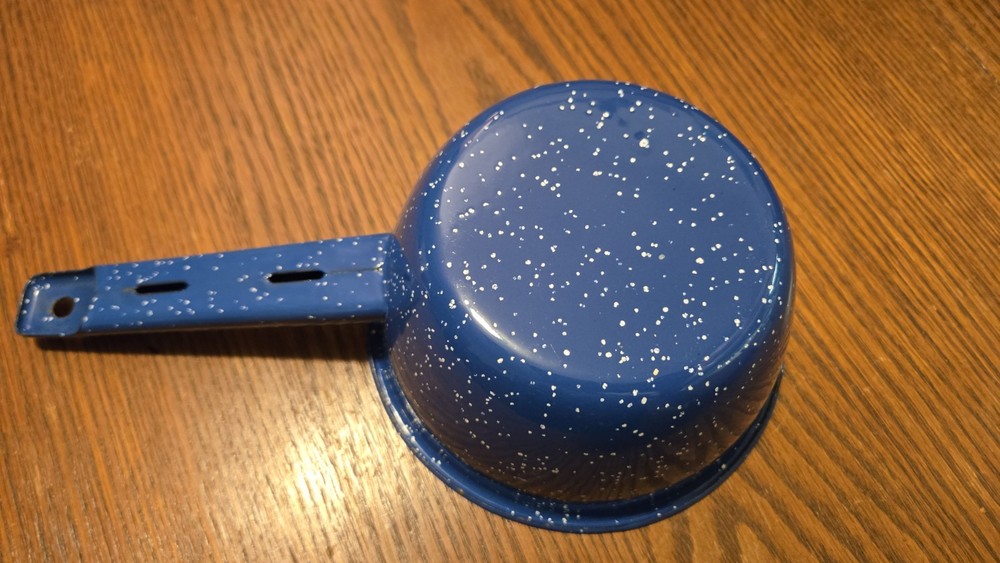 Speckled Blue Enamel Pots with Lids 6 Pc Set