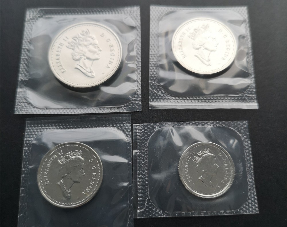 *** CANADA  2000 W  UNCIRCULATED  COINS  SET *** PROOF  LIKE ***