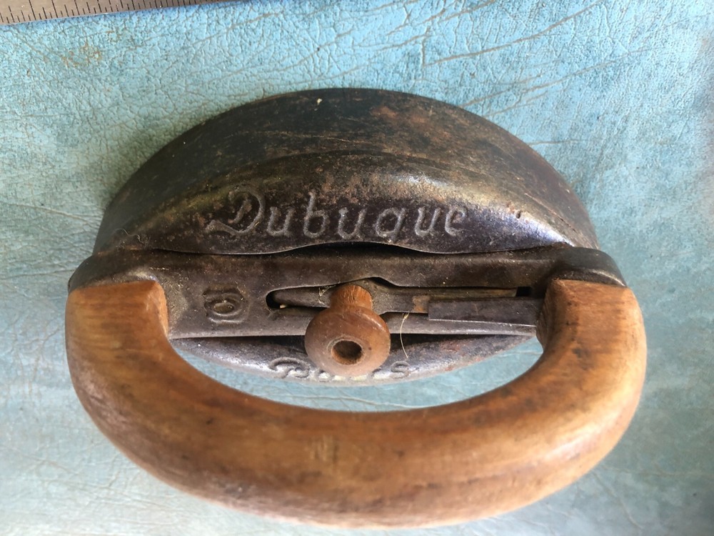 Antique Dubuque Potts Sade Iron wood handle