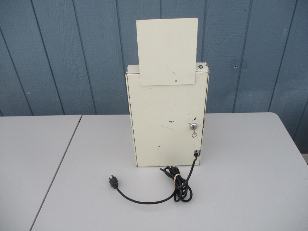 Vintage Compuvend Electronic Heart Machine Arcade Vending Machine