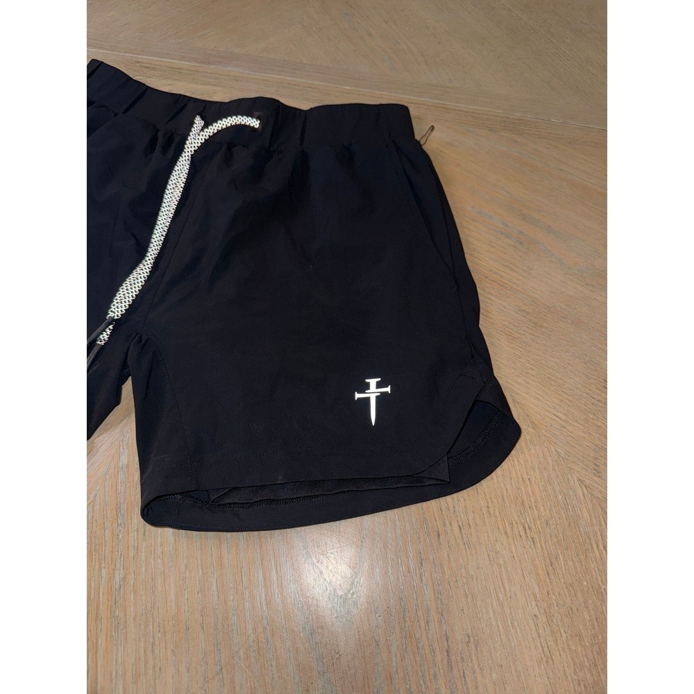 Three Nails men’s Pro-Tech 2.0 7" Liner Shorts in black size medium