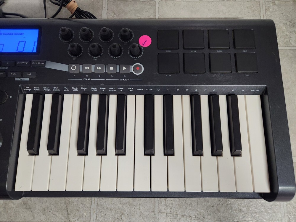 M-Audio AXIOM 25 Key USB MIDI Keyboard Controller