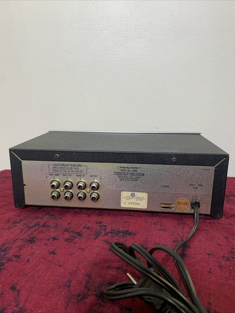 Realistic Five Band Stereo Graphic Equalizer 31-1988