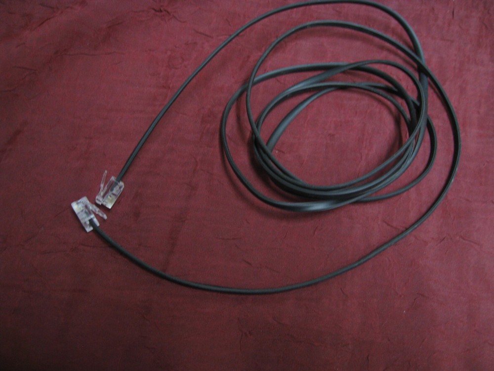 Network V-I-P-2-1-1-K TV Receiver & Remote & Cables - Powers Up