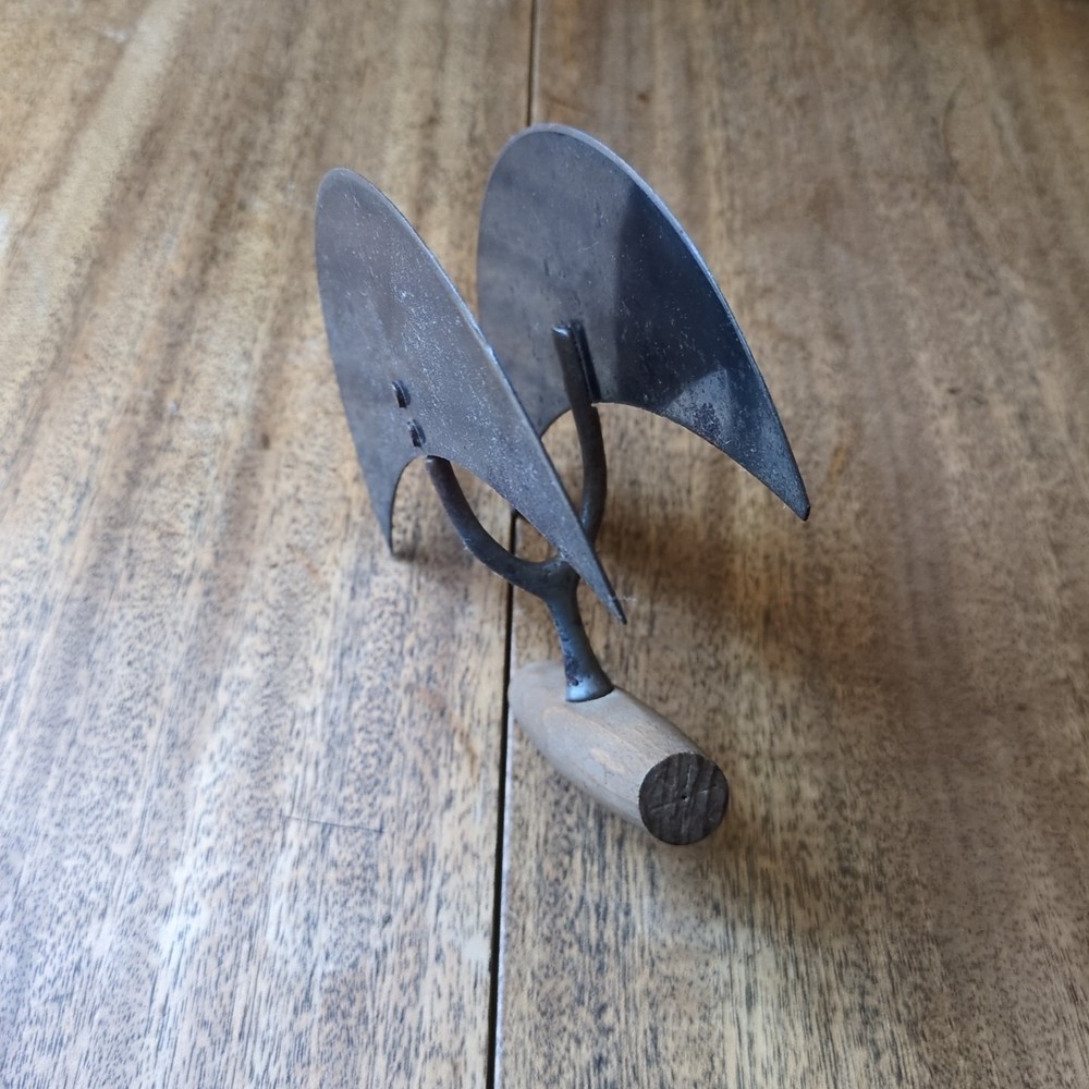 Vintage Two Bladed Food Chopper