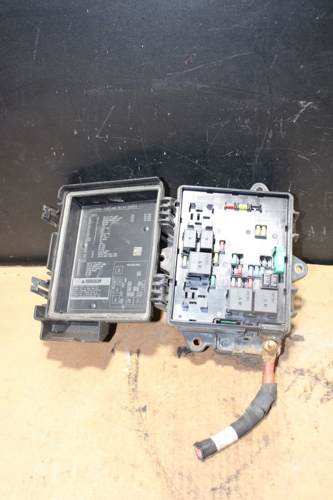 2019 Mack AN (ANTHEM) Fuse Box