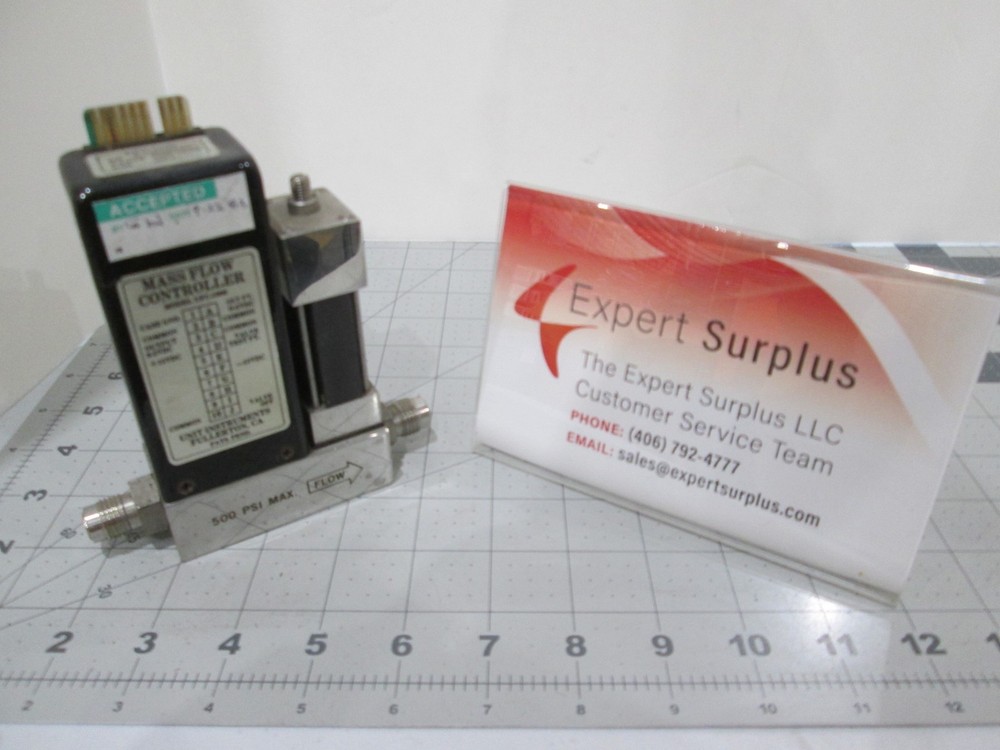 Unit, UFC-1000, Mass Flow Controller, HCL, 200 SCCM, Used