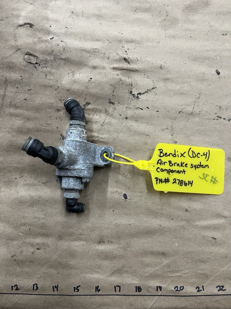 BENDIX (DC-4) AIR BRAKE SYSTEM COMPONENT USED - P/N 278614