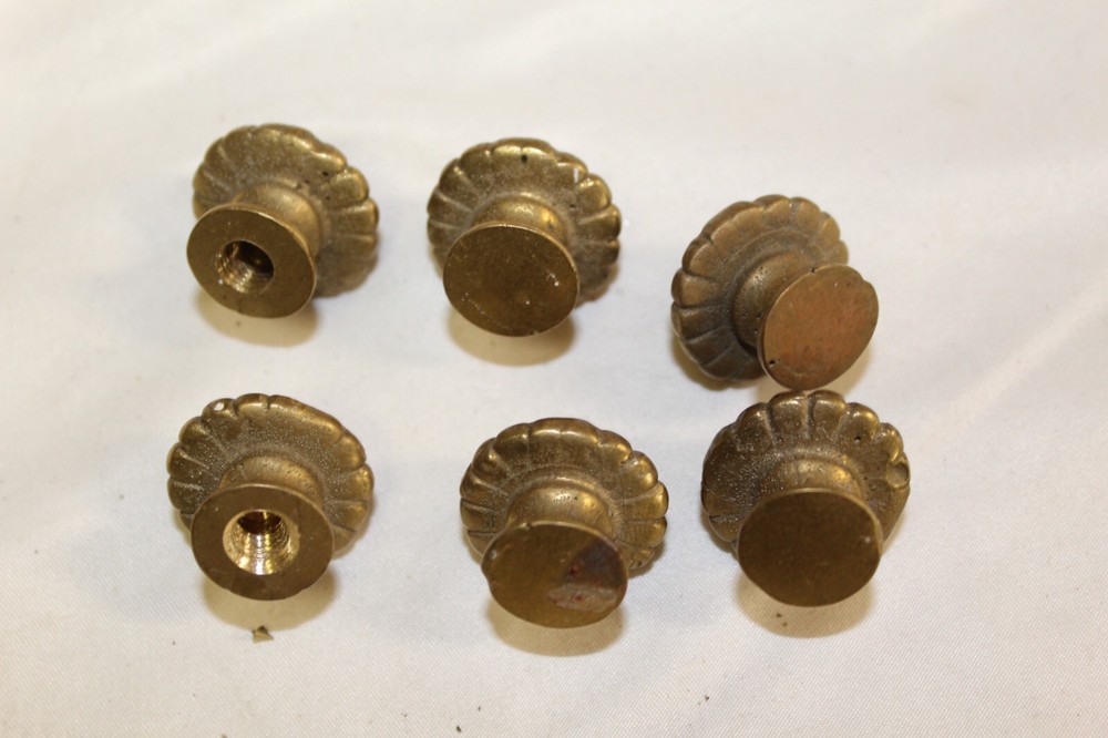 Finials ,Solid Brass ,Budding Flower design . Contempory Castings 6