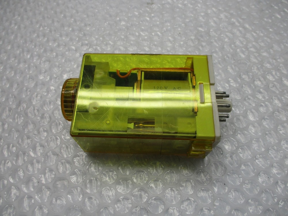 IDEC RTA-SP2F TIMER 5SECONDS NSNP