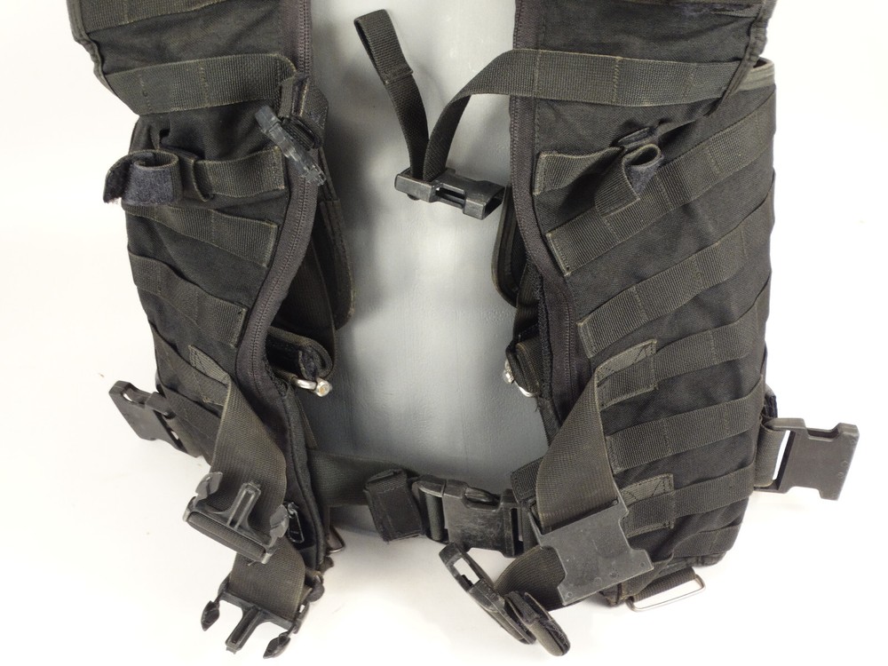 Aqua Lung Combat Dive Vest (USED)