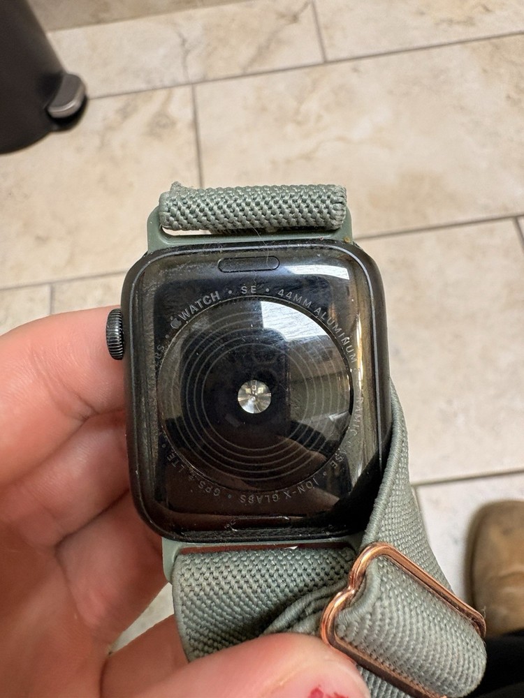Apple Watch SE