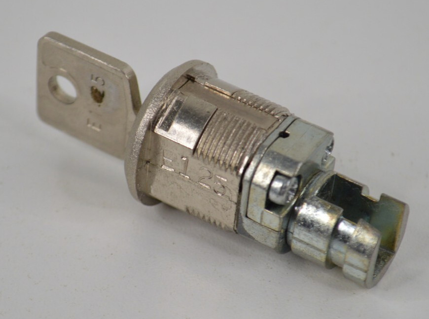 Lista E125 Tool Cabinet Lock w/ Key E1-25 Replacement Part