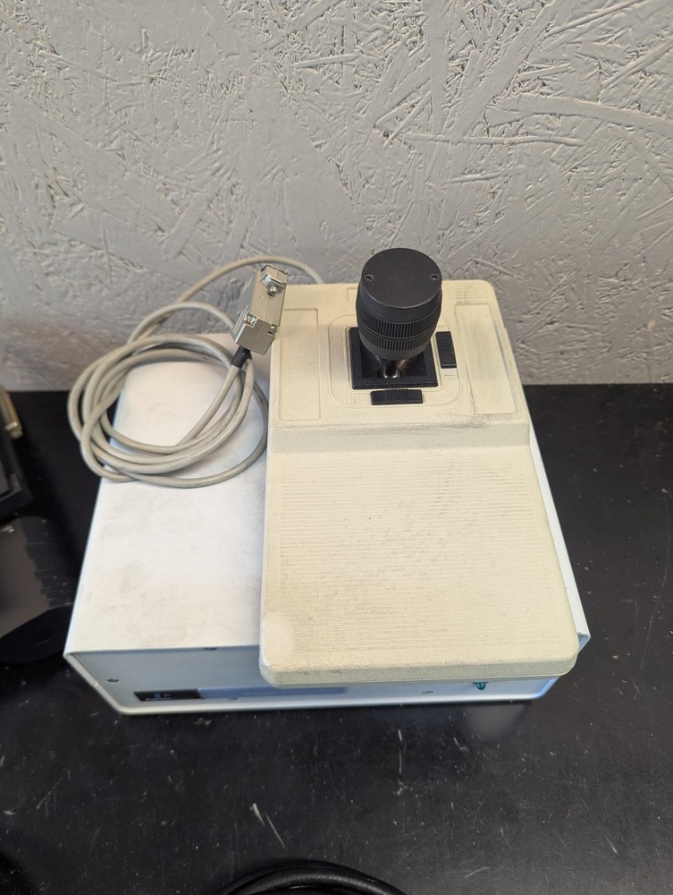PE Perkin Elmer Microscope Stage Controller & L1861857 Motorized Stage Joystick
