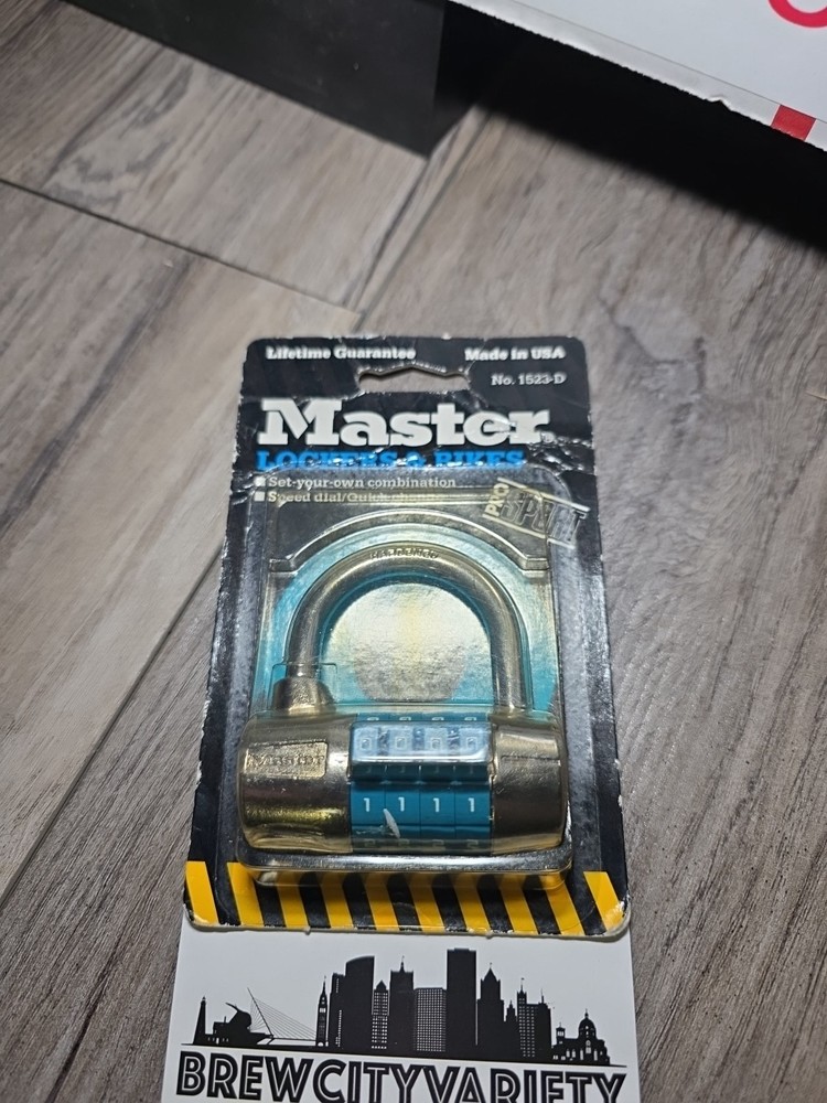 Master Lock 1 in, 4 Level Security (1523-D)