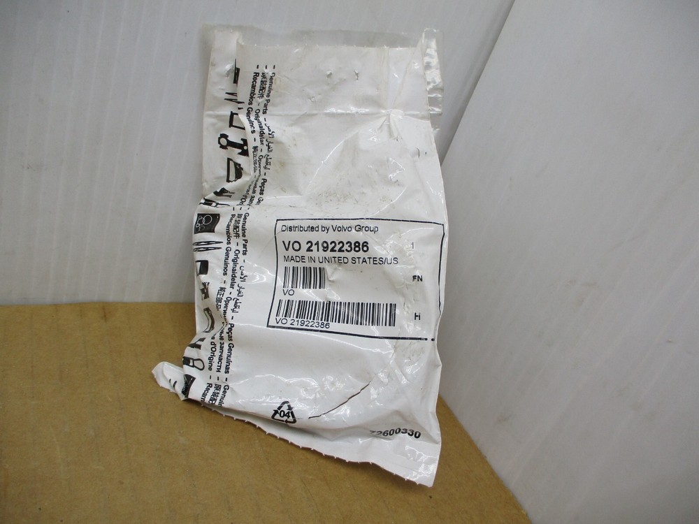 VOLVO Hose Clamp,  21922386