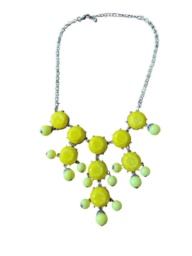 Vintage Chain mail Yellow Bakelite Style Necklace