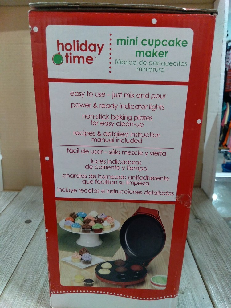 Holiday Time mini cupcake maker New in box.