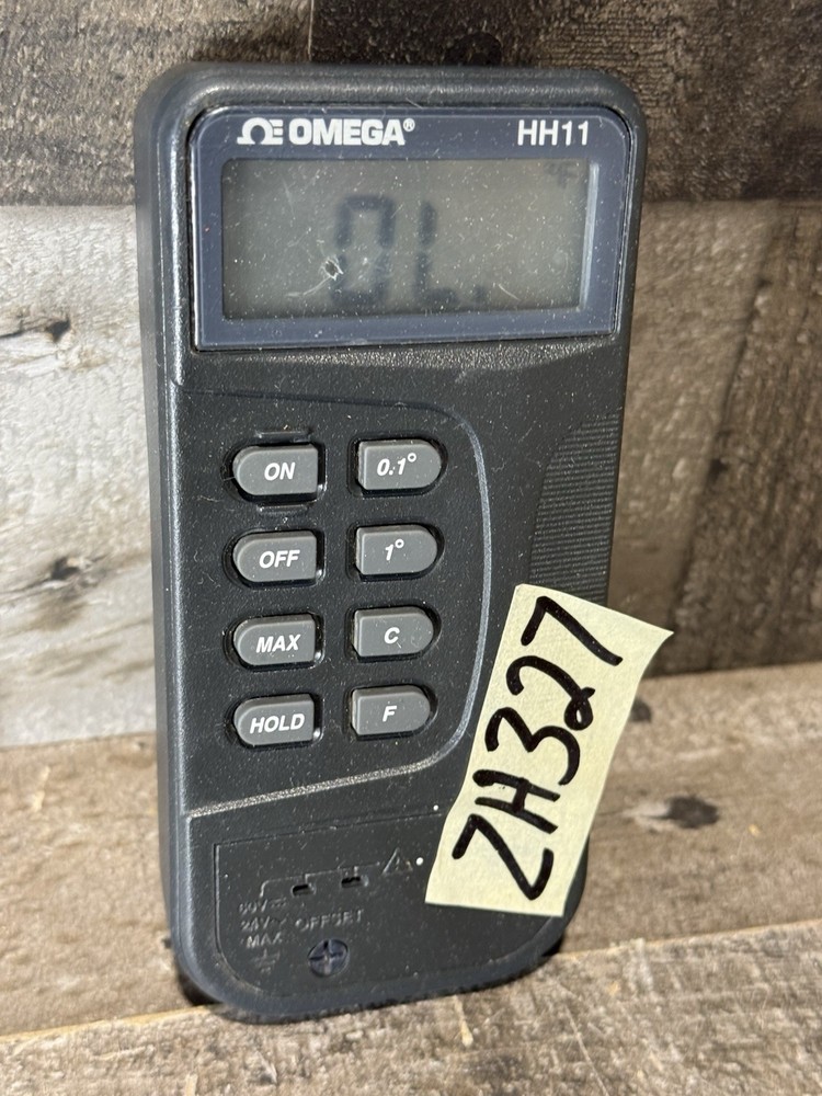 OMEGA HH11 Digital Thermometer (Missing Leads)