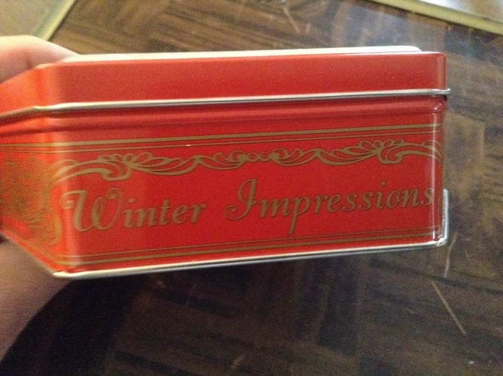 Six sided winter impressions metal tin