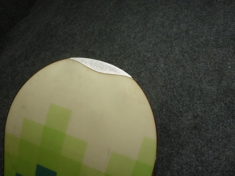 burton snowboard 157cm