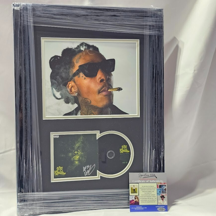Wiz Kahlifa Signed Rolling Papers  CD Autographed authenticated  COA
