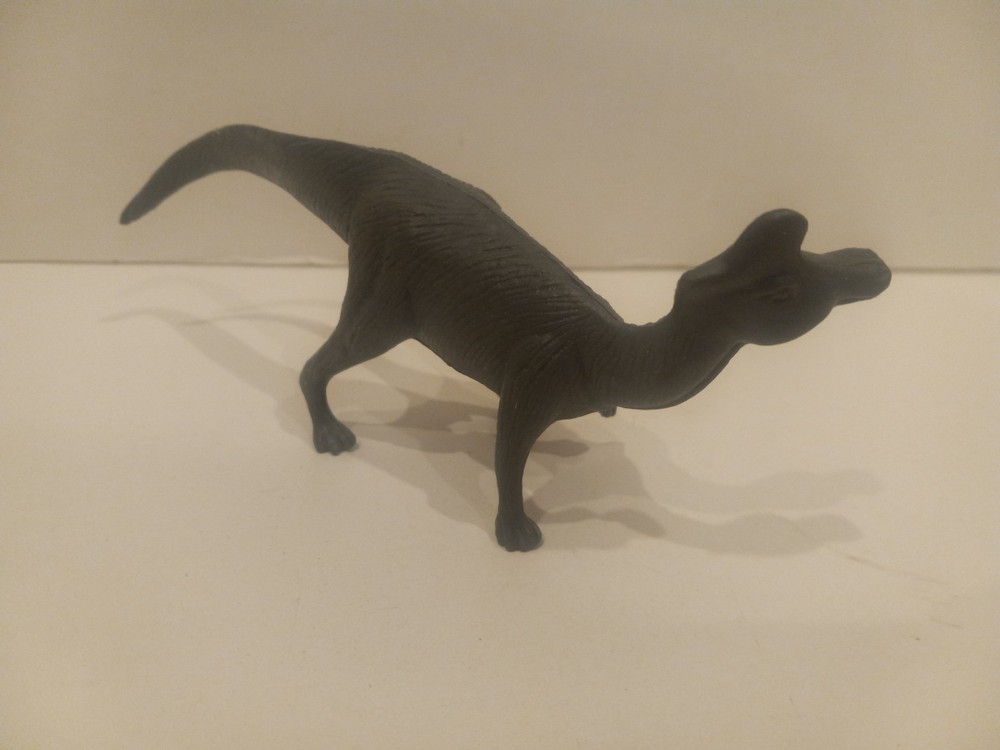 Lambeosaurus ROM Recast - Made in China - Gray Version