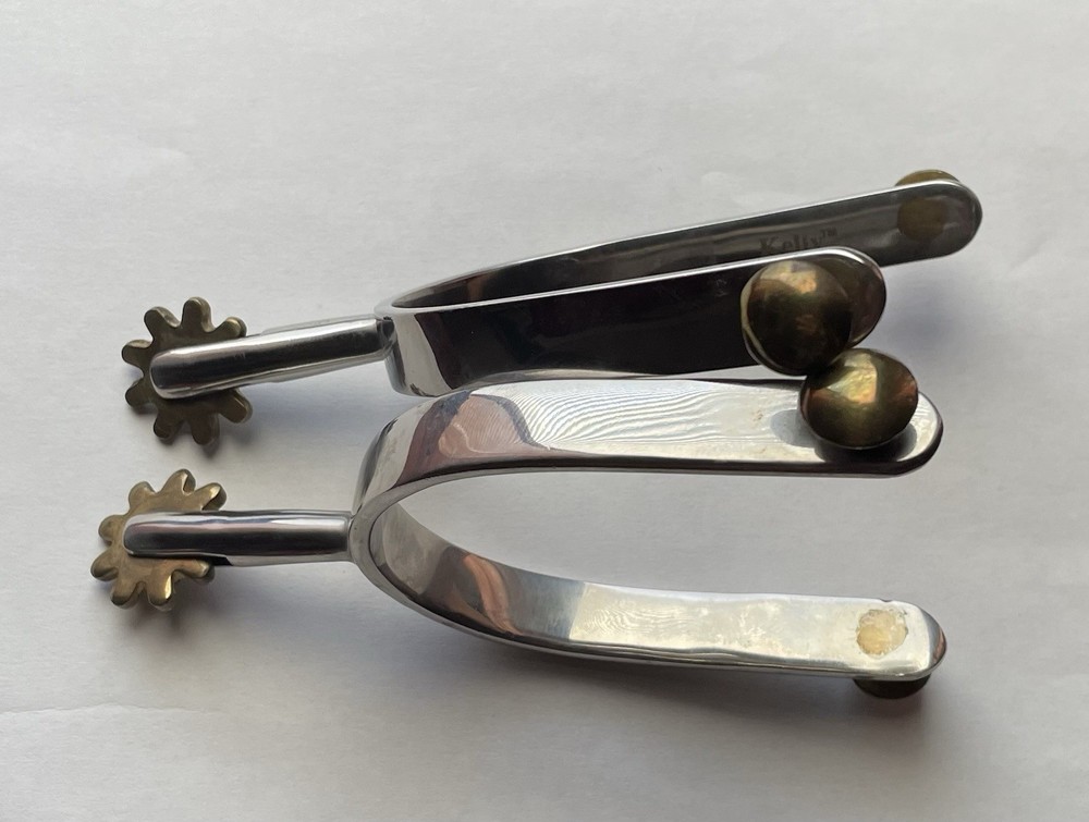 Kelly Silver Star Brass Button Spurs