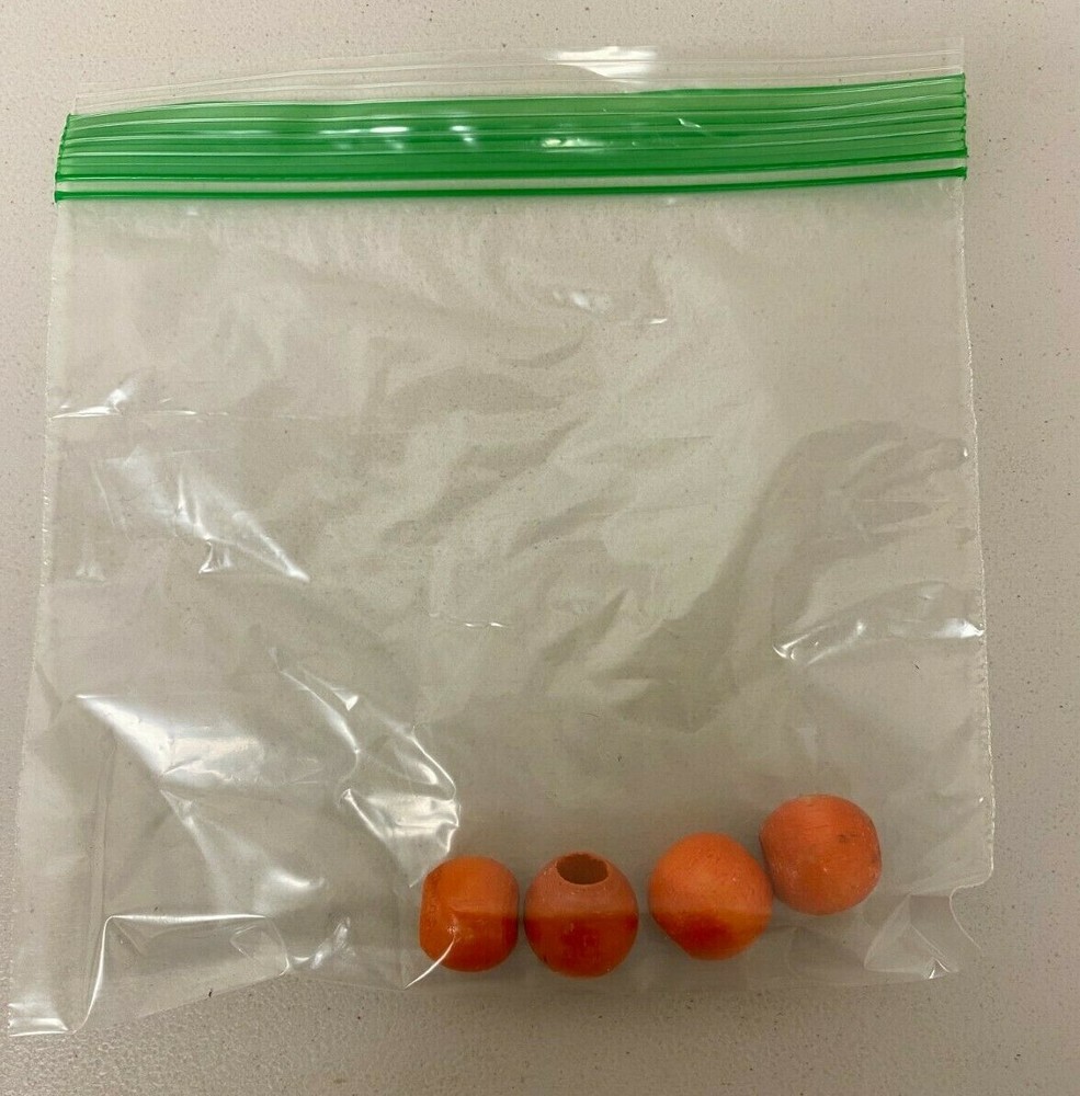 MACRAME CRAFTS 4 WOODEN BEADS ORANGE