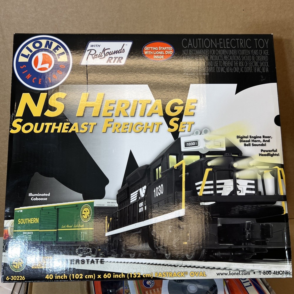 GP38 NS heritage Southeast Freight Set (CONV. GP #1030)