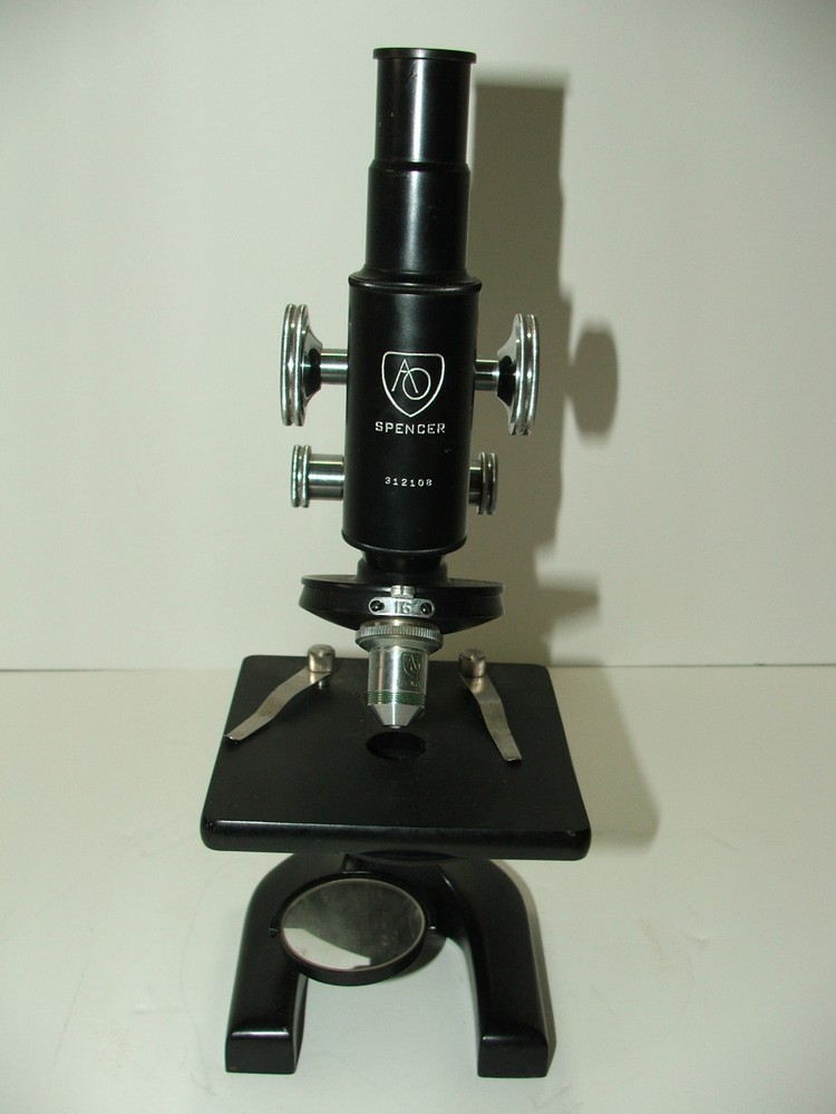 Vintage Spencer American Optics 312108 microscope NICE CONDITION