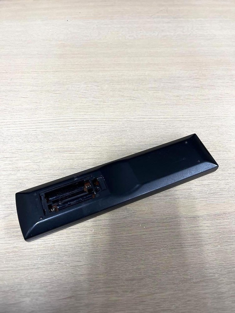 YAMAHA Audio Remote Control RAV465 ZA11370 (without cover)