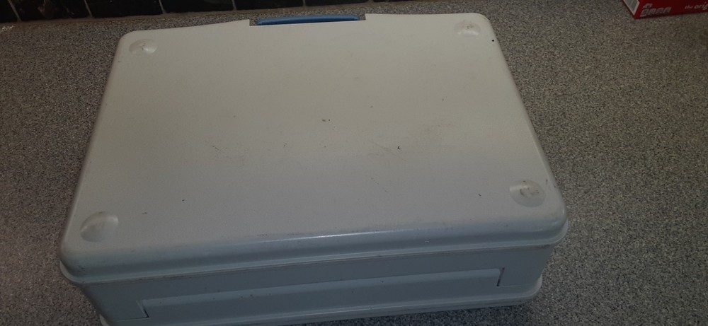 Brinks Home Security Lock Box (no key)