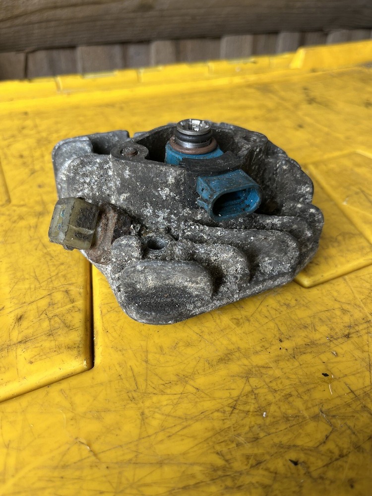 PEUGEOT SPEEDFIGHT 2 ENGINE CYLINDER HEAD OEM