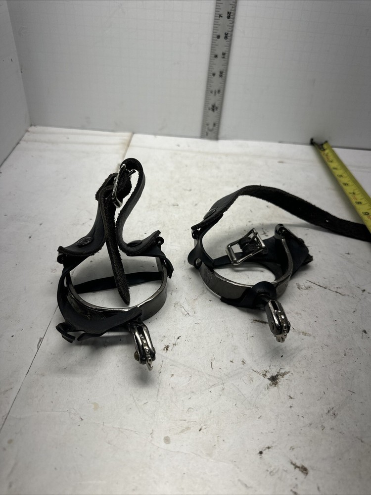 2 Cowboy Western Spur Vintage #T6