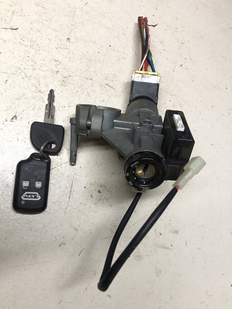 LDV MAXUS   STEERING LOCK & KEY    2005 - 2010